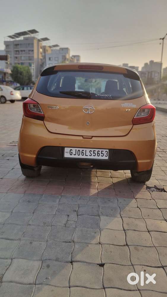 Tata Tiago 1.2 Revotron Xz Wo Alloy, 2018, Cng & Hybrids