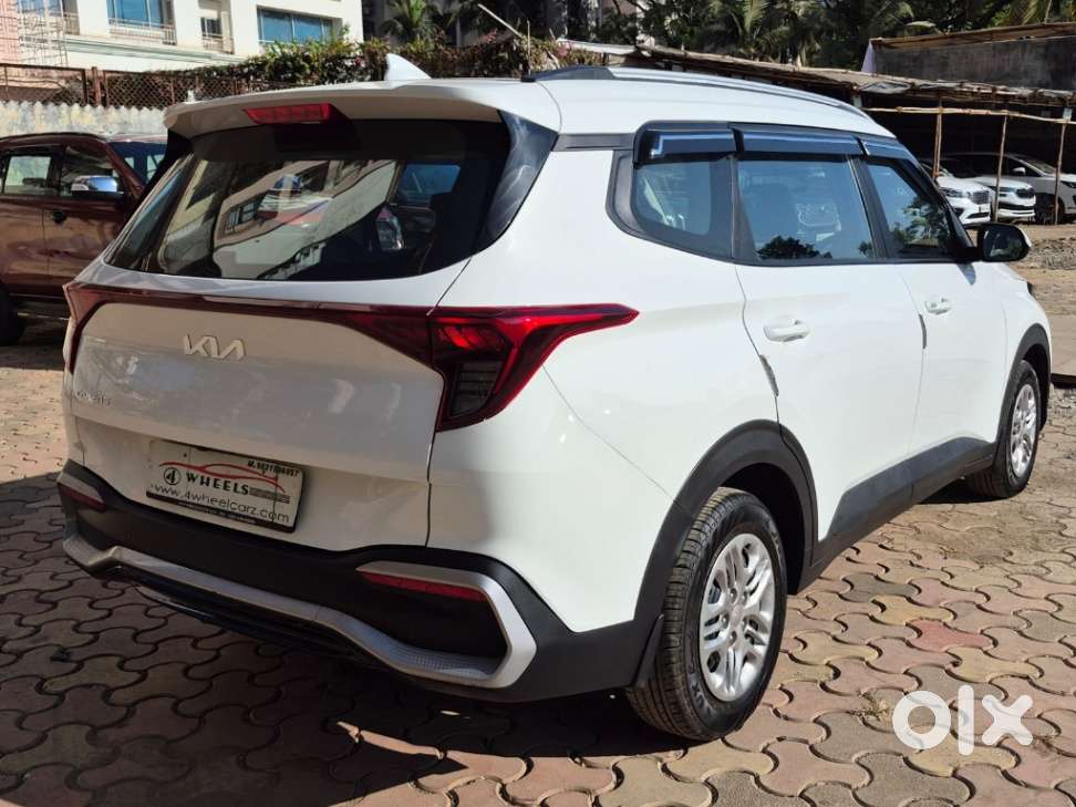 Kia Carens 1.4 Prestige 7 Str, 2023, Petrol