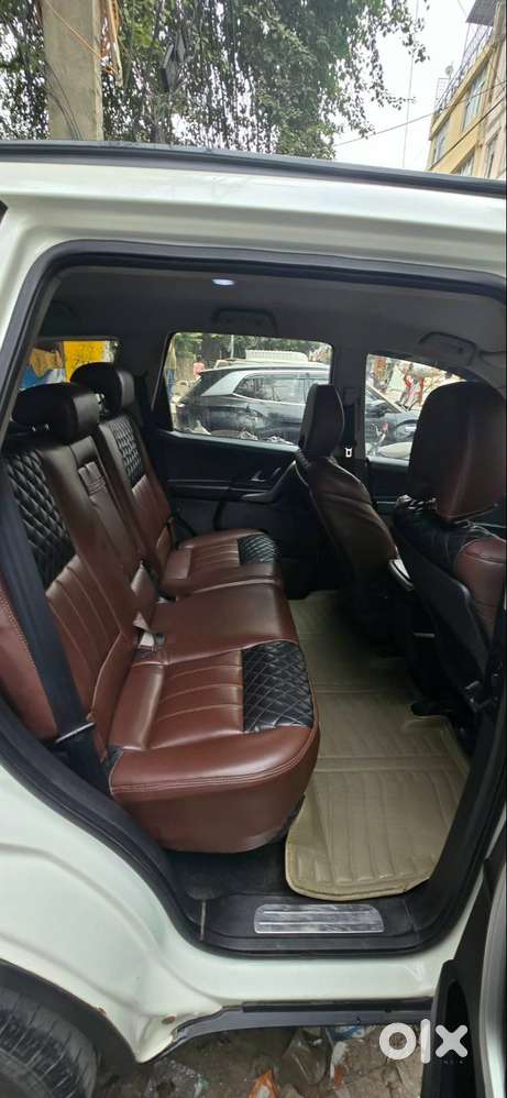 Mahindra Xuv500 W7 2019