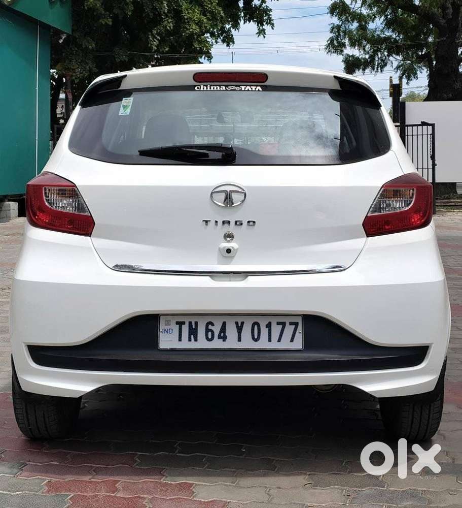 Tata Tiago, 2022, Petrol