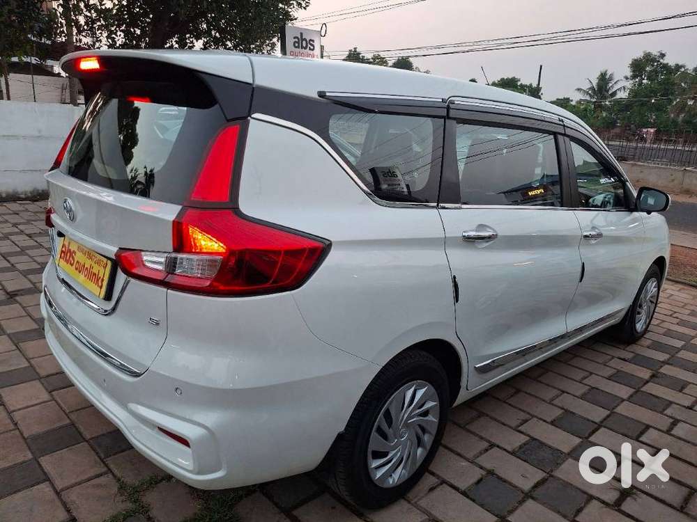 Toyota Rumion S Cng, 2026, Cng & Hybrids