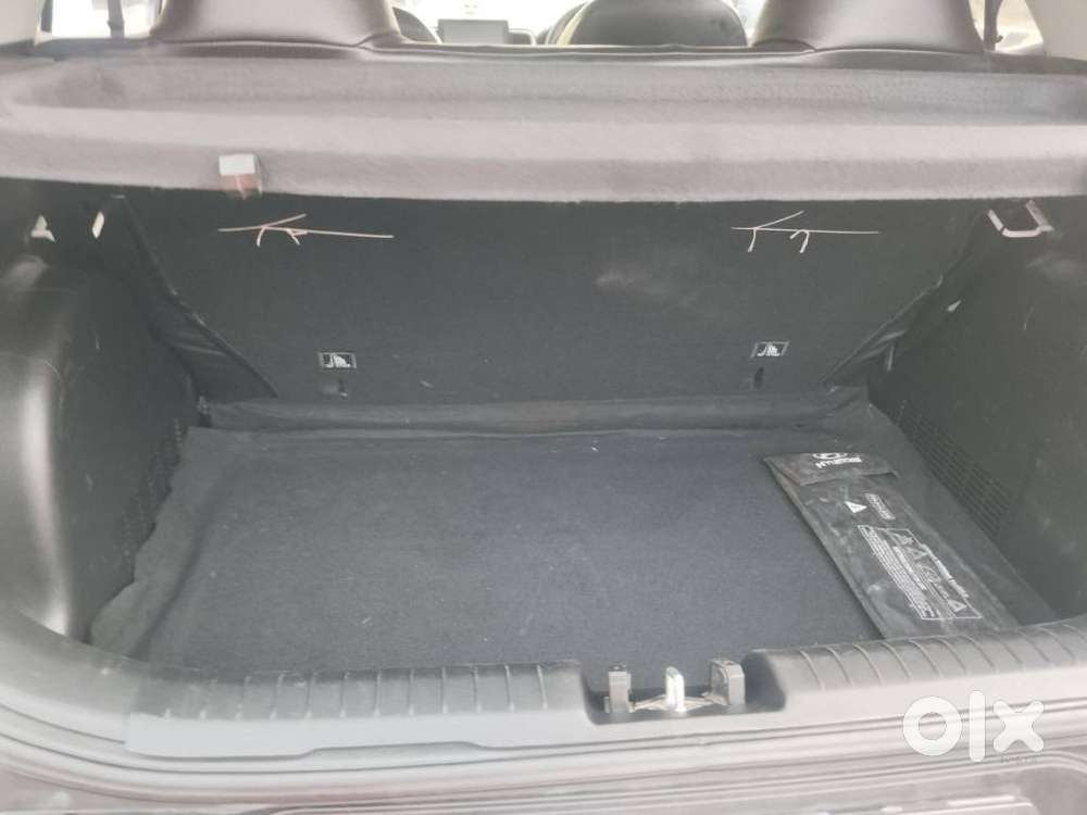 Hyundai Venue S Plus Mt 1.2 Kappa, 2022, Petrol