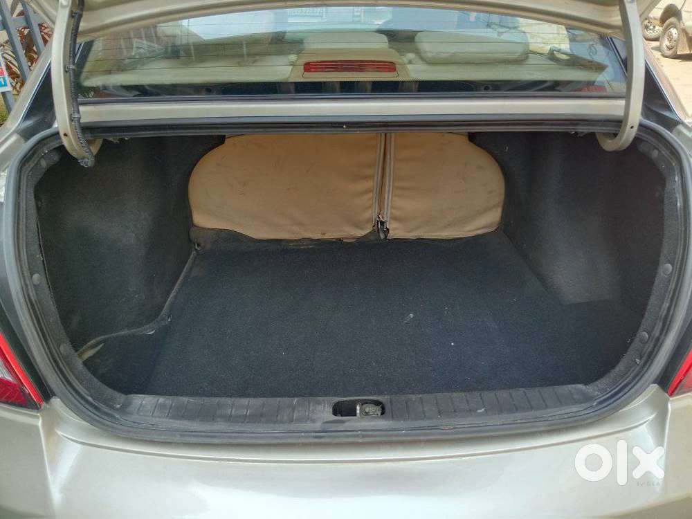 Hyundai Verna Hyundai-verna-2006-2010-crdi-sx, 2008, Diesel