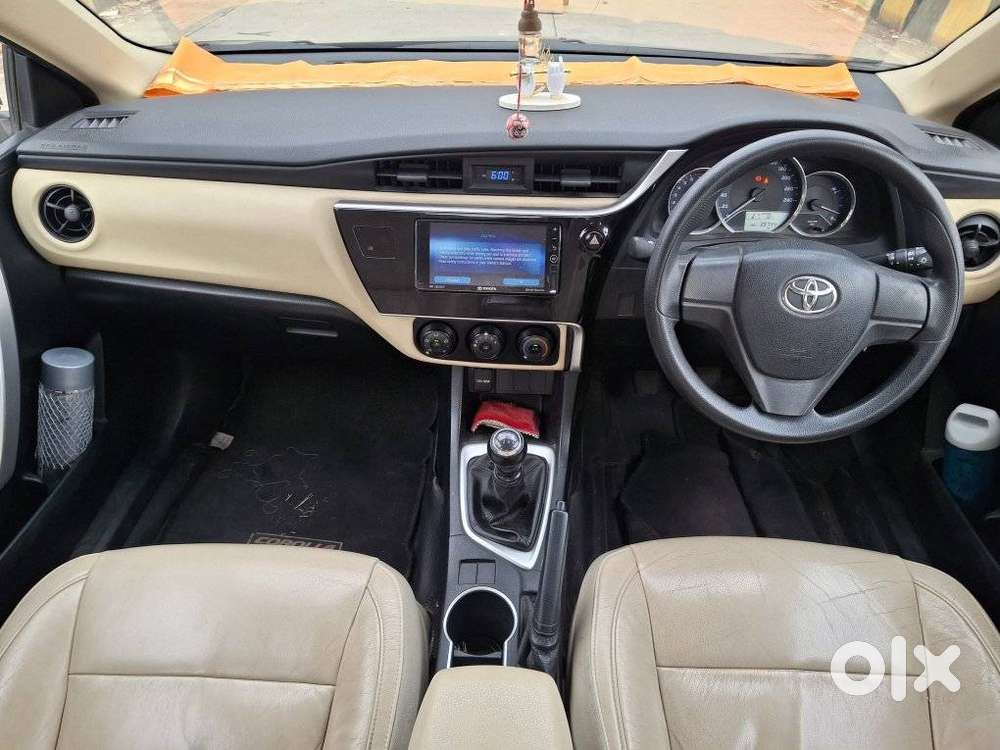 Toyota Corolla Altis J, 2018, Petrol