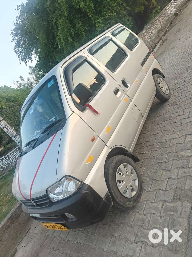 Maruti Suzuki Eeco Smiles 2025