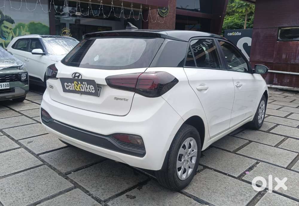 Hyundai I20 Sportz 1.2 Bs-iv, 2018, Petrol