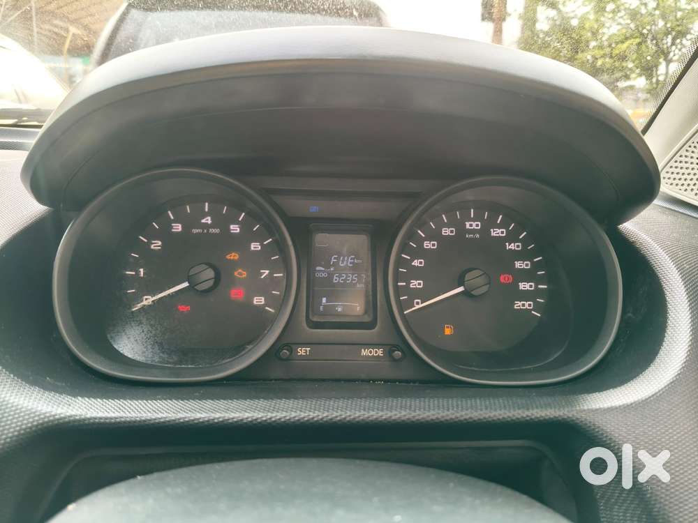 Tata Tiago 1.2 Revotron Xm, 2019, Petrol