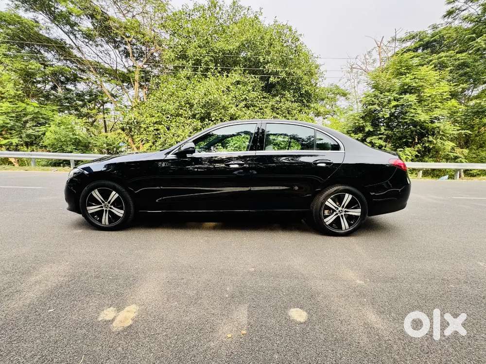 Mercedes-benz C-200 2025 Petrol 15500 Kms Driven