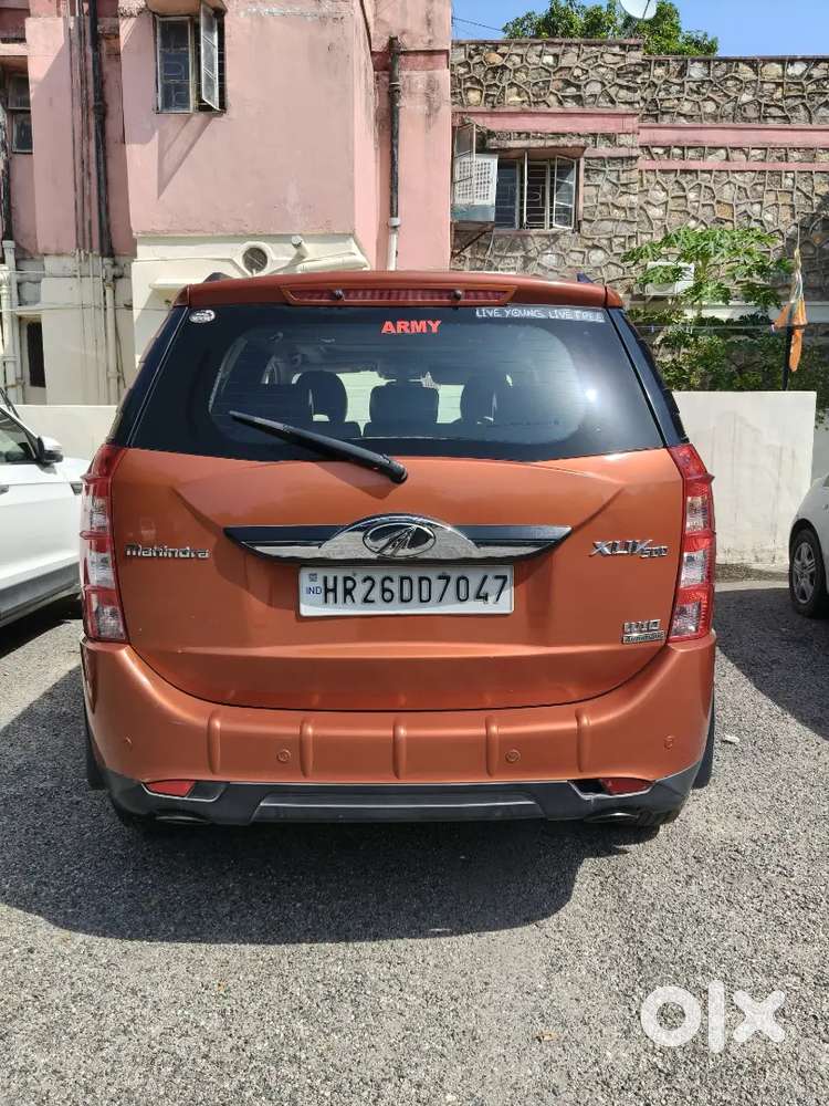 Mahindra Xuv500 2.2 W10 2017