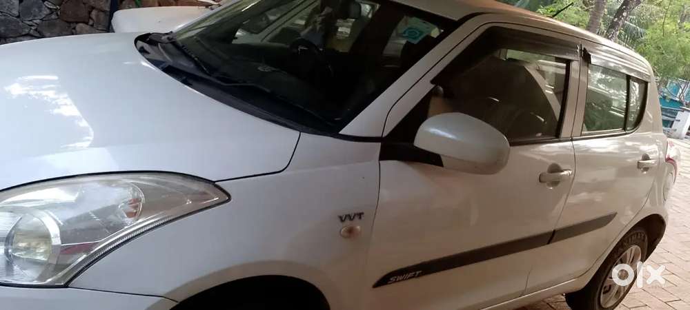 Maruti Suzuki Swift 2017 Petrol 66000 Km Driven