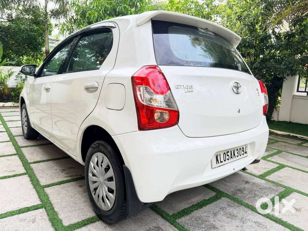Toyota Etios Liva G, 2014, Petrol