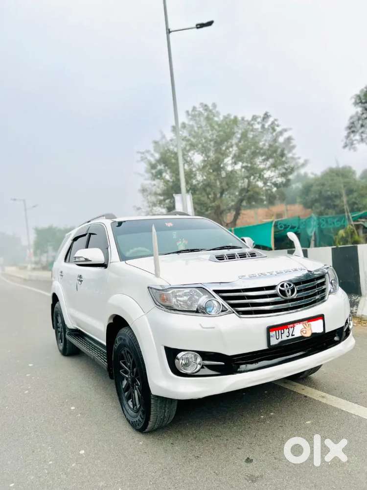 Toyota Fortuner 2013 Car Diesel 158000 Km Driven
