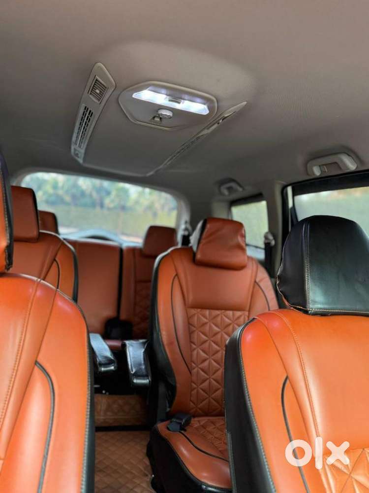 Mahindra Marazzo M6, 2021, Diesel