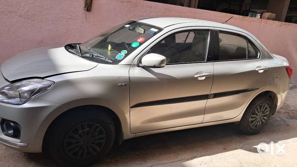 Maruti Dzire 2017 Vxi Amt Petrol Well Maintained/excellent Condition