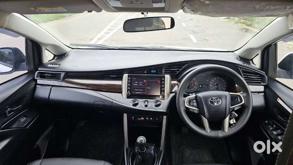 Toyota Innova Crysta 2.4 Gx 8 Str, 2023, Diesel