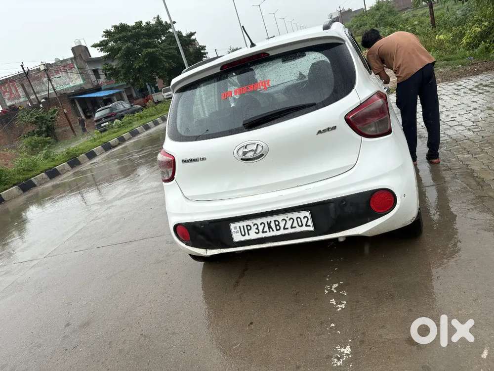 Hyundai Grand I10 2018 Diesel 60000 Km Driven