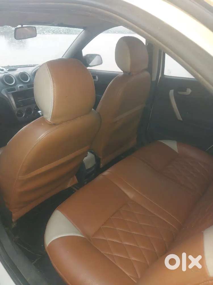 Ford Fiesta 2013 Diesel 90000 Km Driven