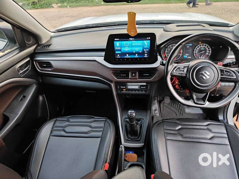 Maruti Suzuki Brezza Zxi Plus Smart Hybrid, 2023, Petrol