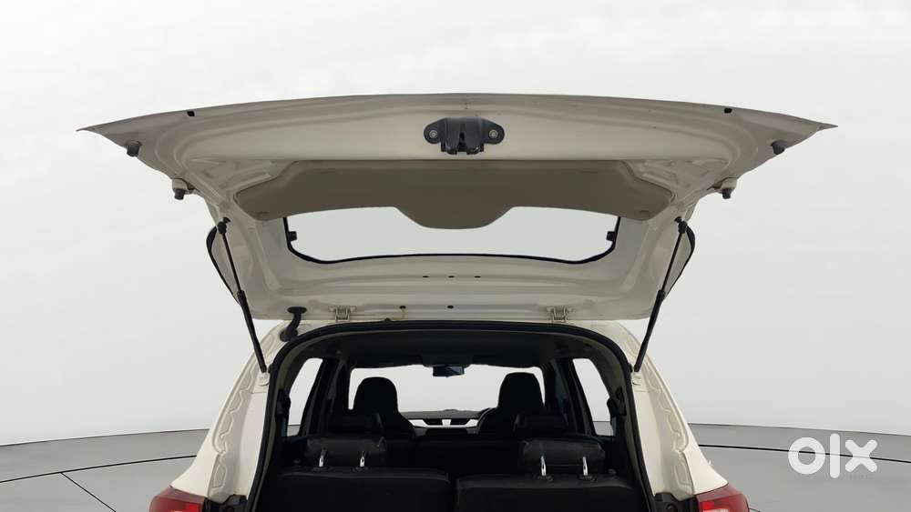 Renault Triber Rxz Easy-r Amt, 2021, Petrol