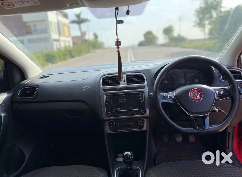 Volkswagen Polo Petrol 2018