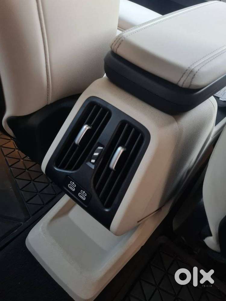 Bmw Ix1 Xdrive30 M Sport, 2024, Electric