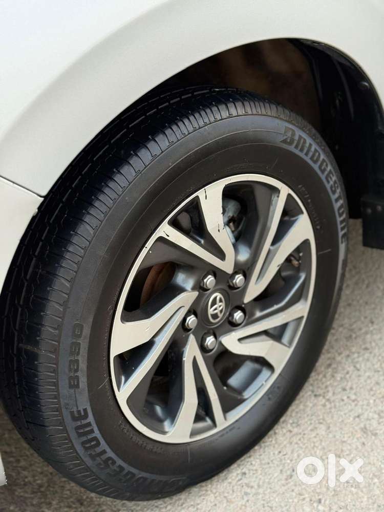 Toyota Innova Crysta 2.4 Gx Limited Edition 7 Str, 2021, Diesel