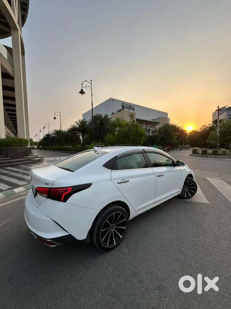 Hyundai Verna Petrol 2022