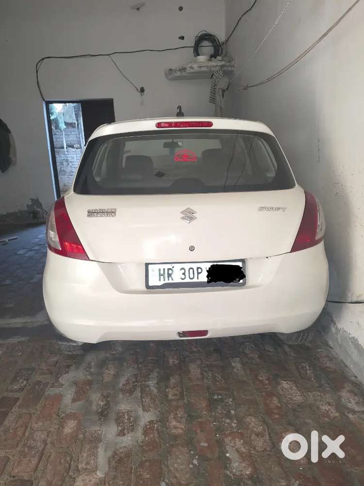 Maruti Suzuki Swift Vxi 2016