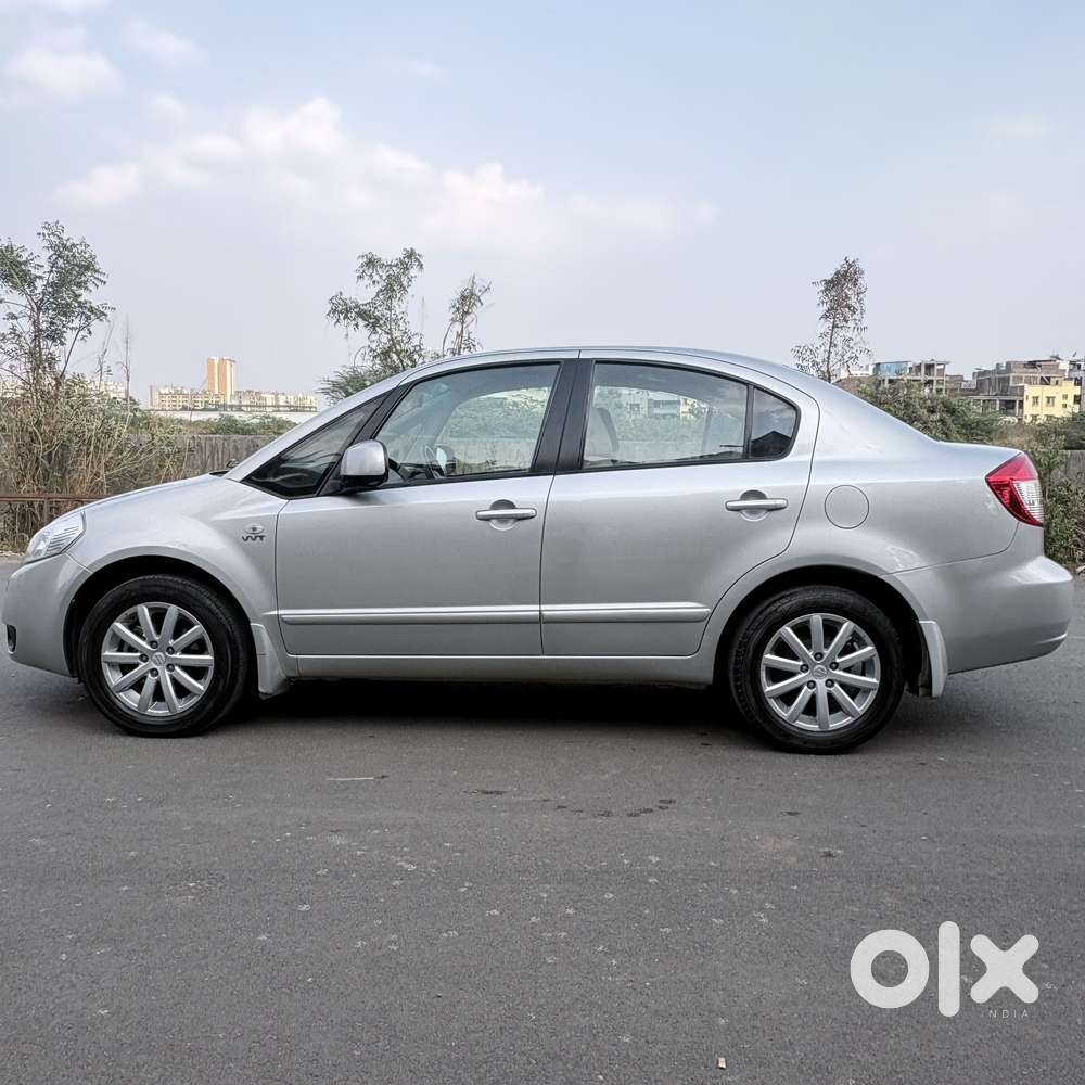Maruti Suzuki Sx4 Zxi Mt Bsiv, 2011, Petrol