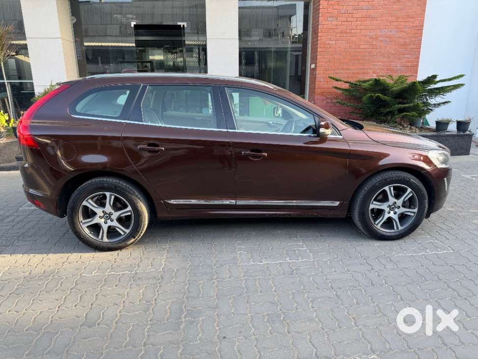 Volvo Xc60 D4 Momentum, 2015, Diesel