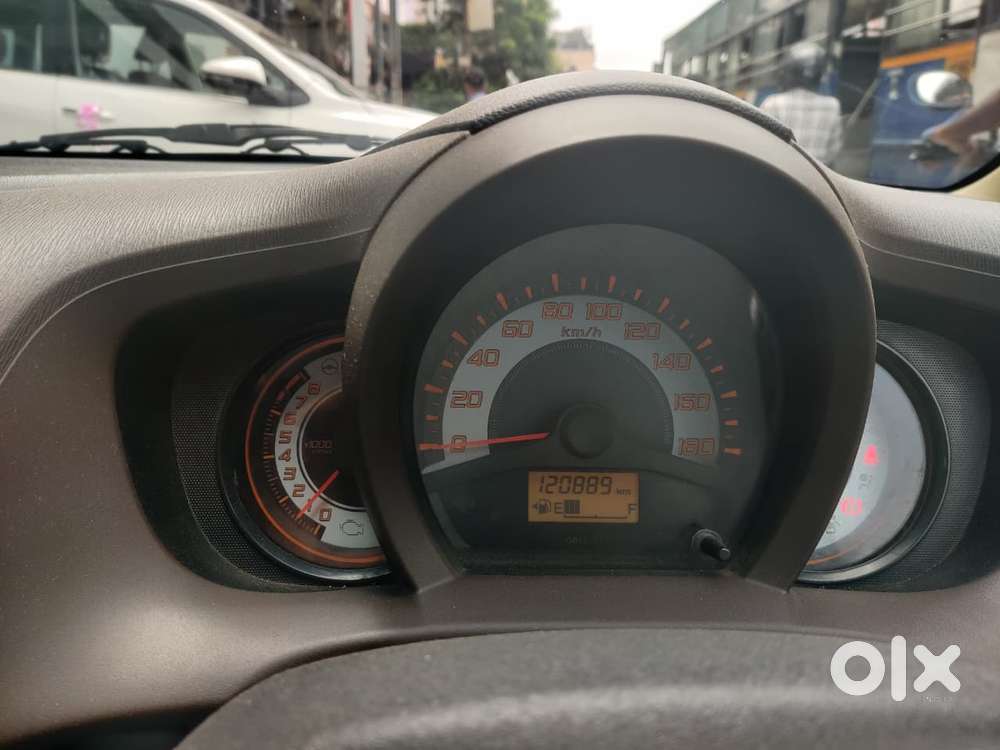 Honda Brio V Mt, 2012, Petrol
