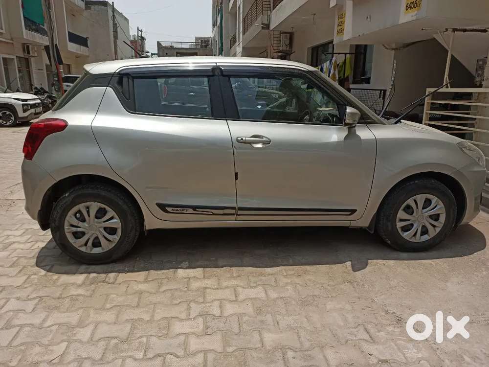 Maruti Suzuki Swift 2022 Petrol 26000 Km Driven