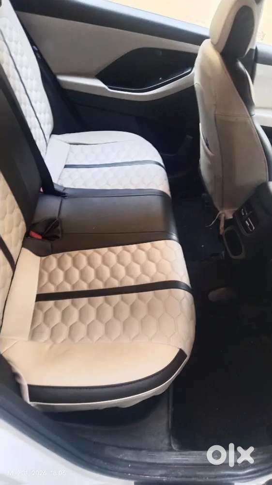 2021 Hyundai Creta Ex Petrol  Single Owner  39,900 Km Manual