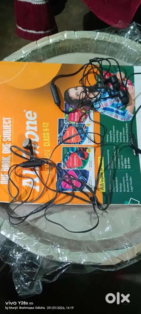 Earphones lava and mobilla