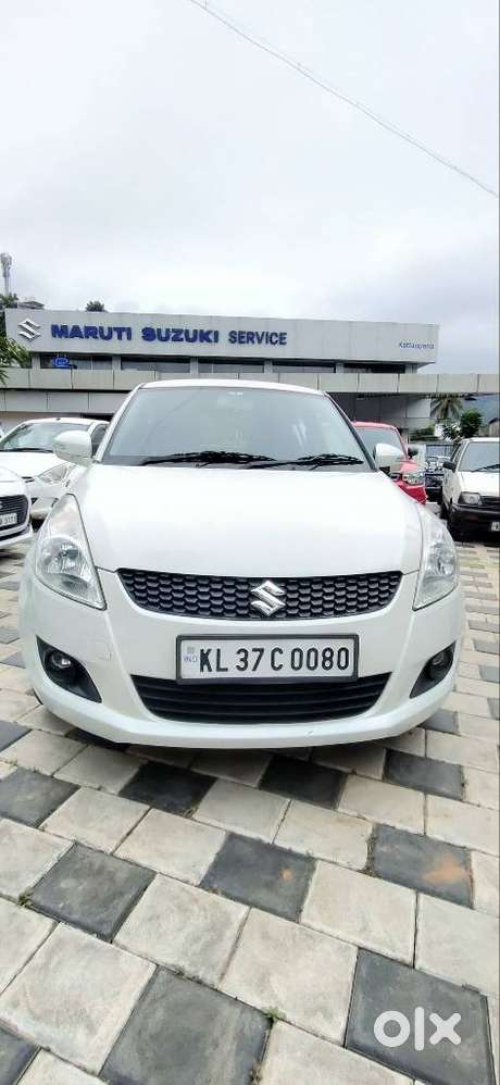Maruti Suzuki Swift 1.2 Vxi (o), 2013, Petrol