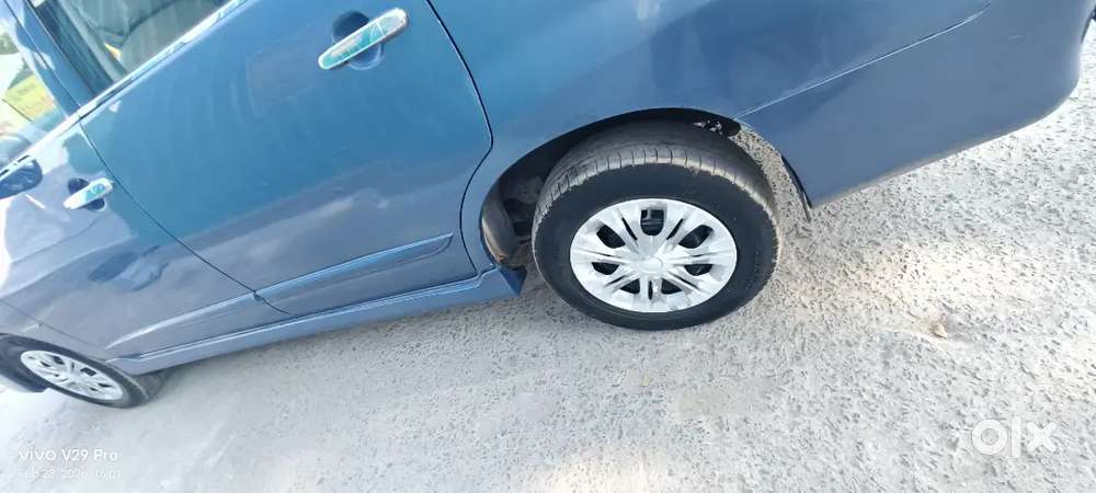 Toyota Innova 2014 Diesel 110000 Km Driven