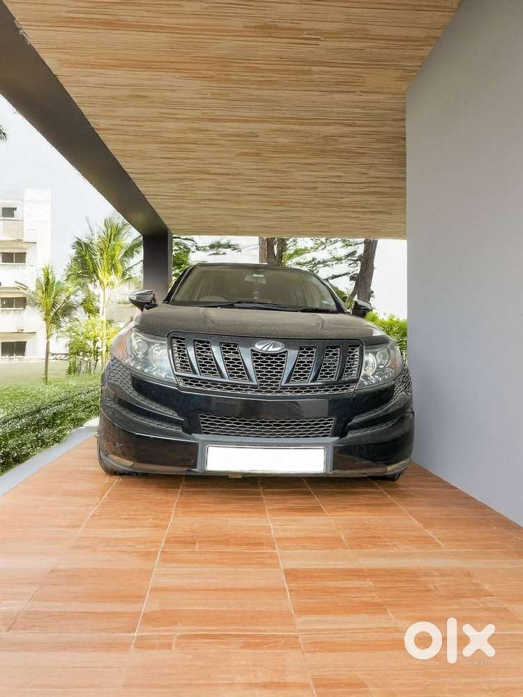 Mahindra Xuv500 2012 Diesel 49998 Km Driven