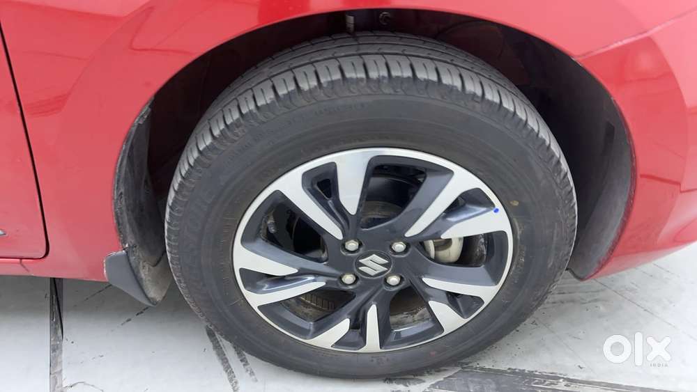 Maruti Suzuki Swift Zxi Plus Amt Dual Tone, 2024, Petrol