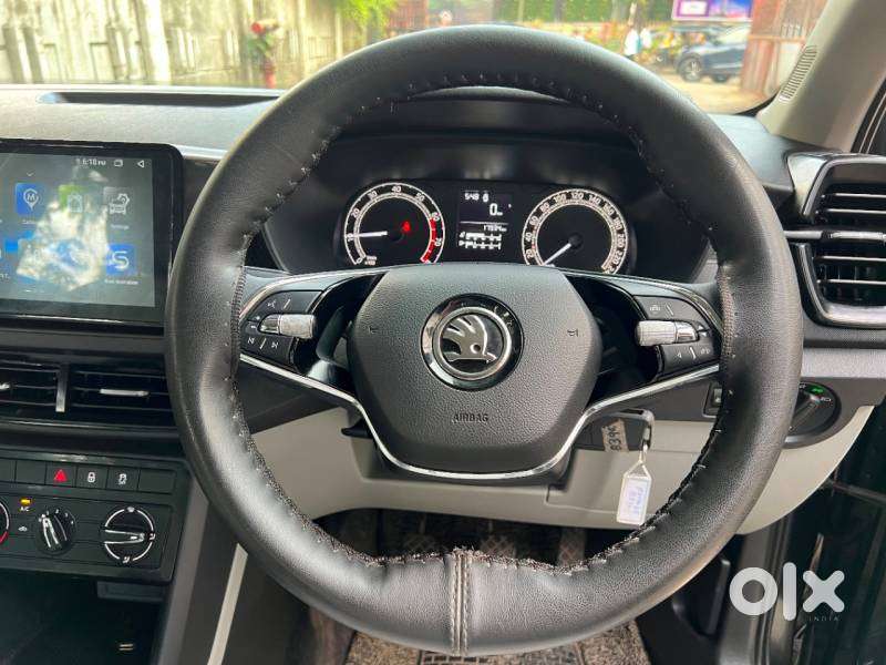 Skoda Kushaq Active 1.0 Tsi Mt, 2022, Petrol