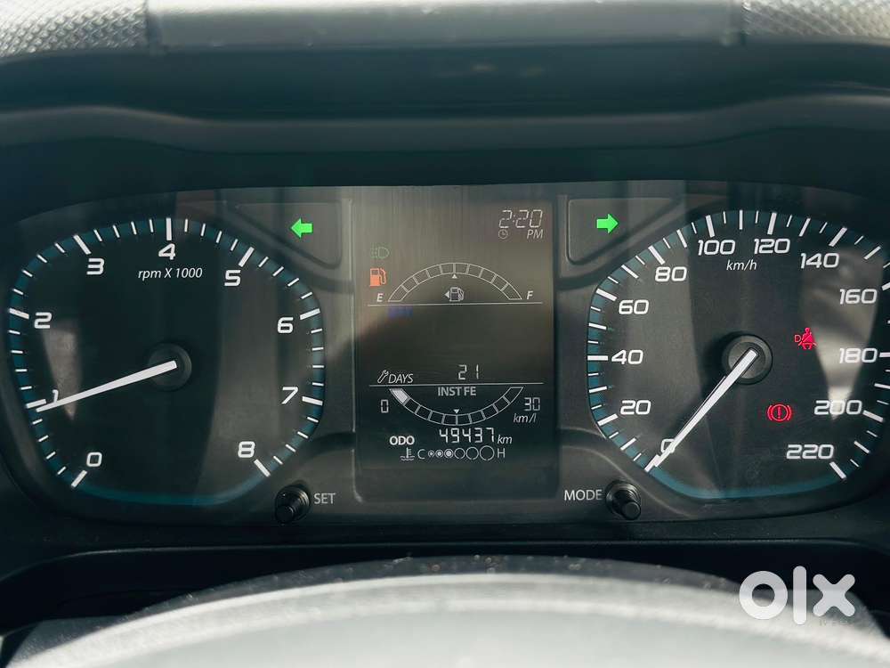 Tata Altroz Xz, 2021, Petrol