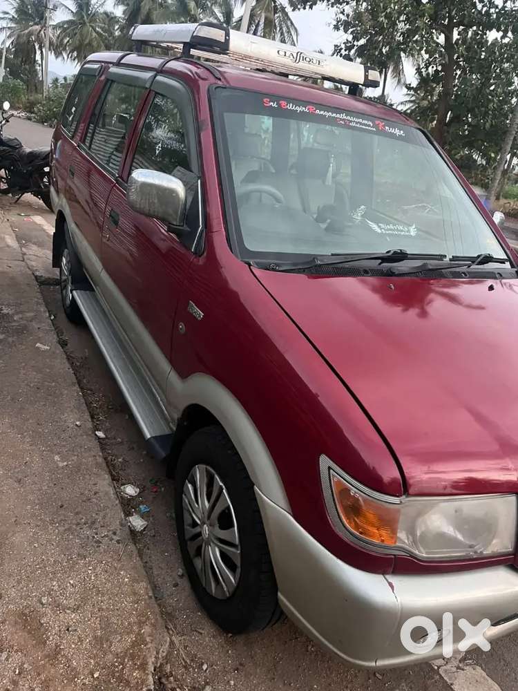 Chevrolet Tavera 2010 Diesel 20000 Km Driven