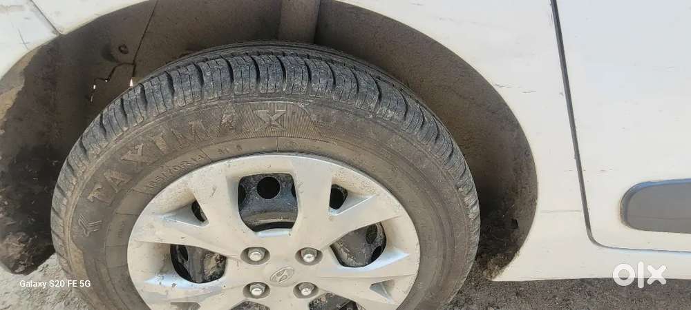 Hyundai Grand I10 Prime 2015 Diesel 85900 Km Driven
