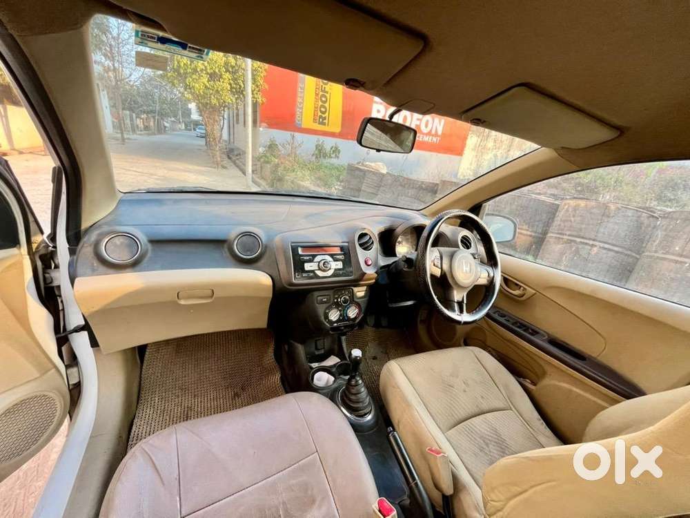 Honda Amaze 2014 Diesel 150000 Km Driven 2 Lakhs Only