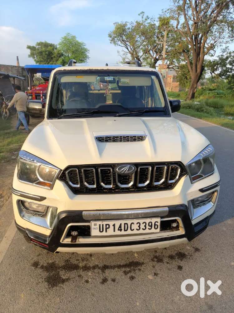 Mahindra Scorpio S6 Plus 2017