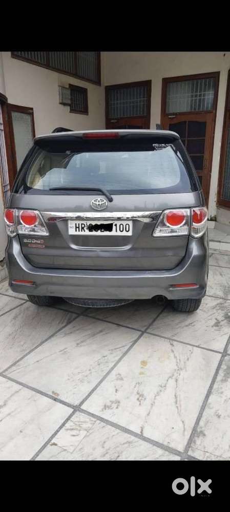 Toyota Fortuner 3.0 4x2 Automatic, 2015, Diesel