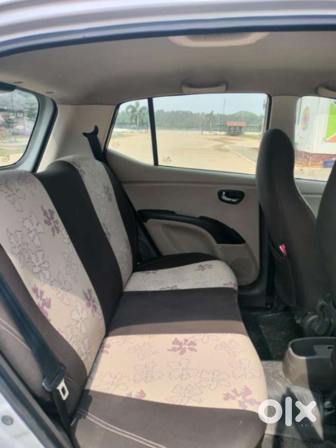 Hyundai Grand I10, 2011, Petrol