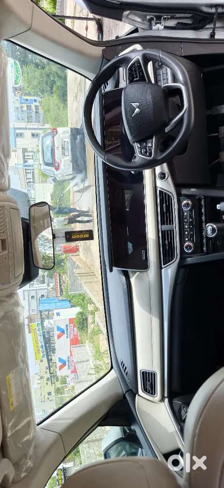 Mahindra Xuv700 2023 Diesel 54000 Km
