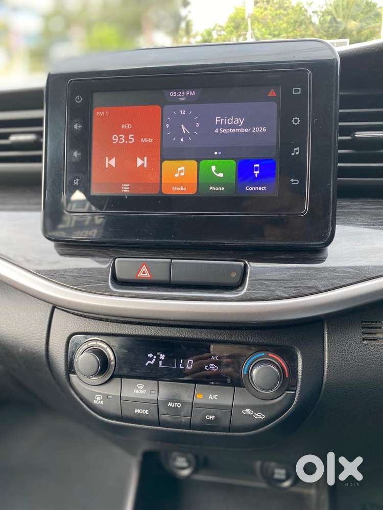 Maruti Suzuki Xl6 1.5 Zeta At, 2020
