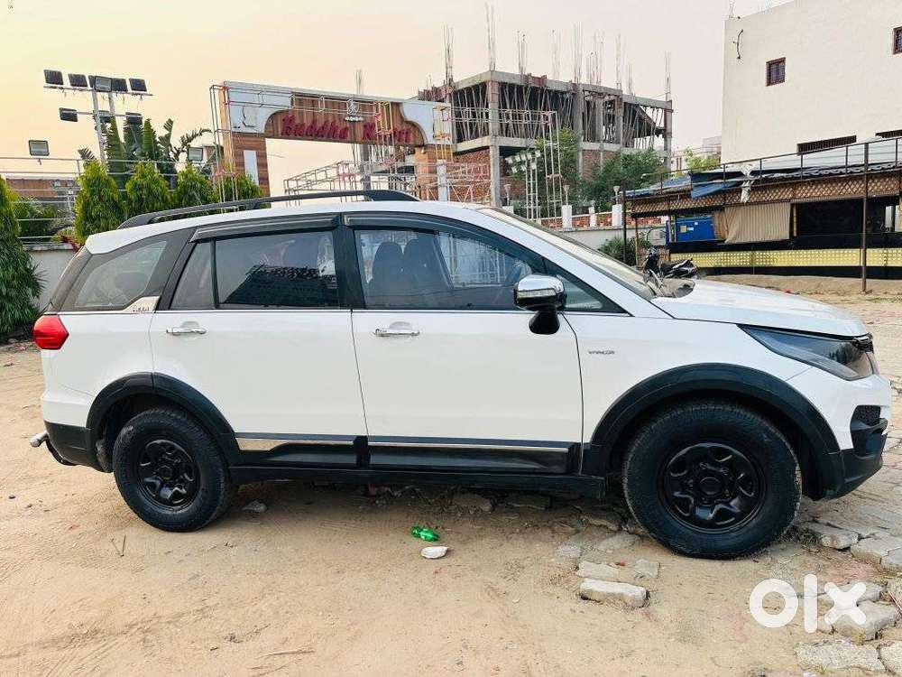 Tata Hexa 2.2 Xe 4x2 7 Str, 2018, Diesel