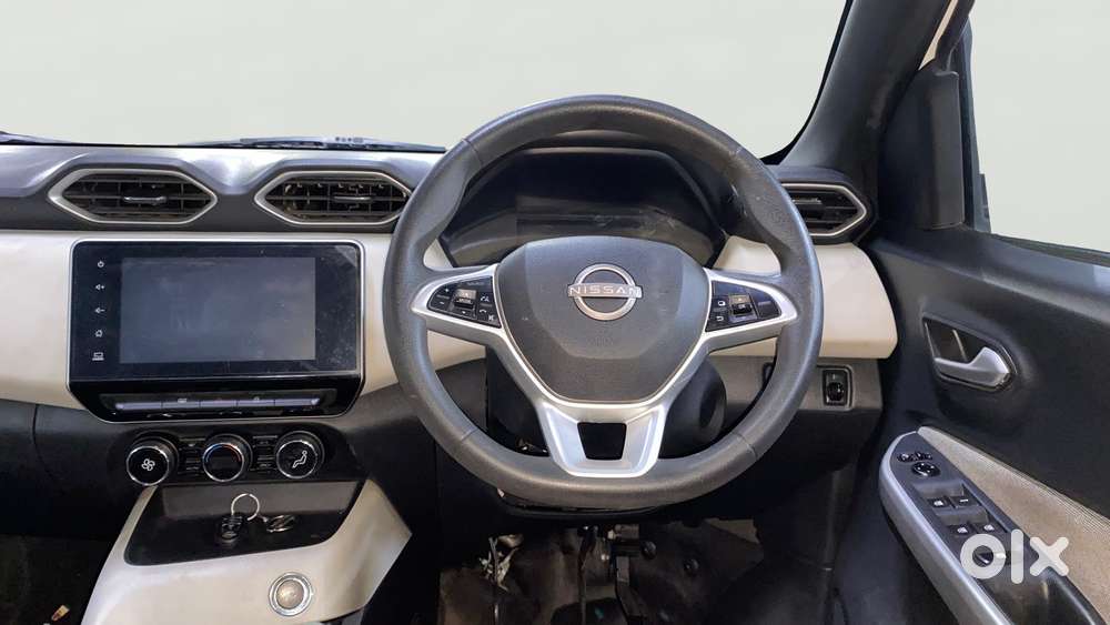 Nissan Magnite 1.0 Xv, 2021, Petrol